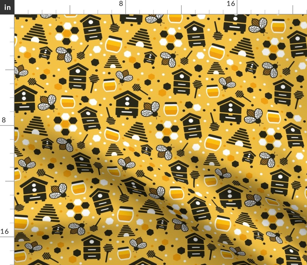 Bees and Honey Yellow Pattern / Small Scale