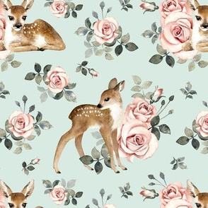 Meduim Scale / Little Deer With Vintage Roses / Mint Background 