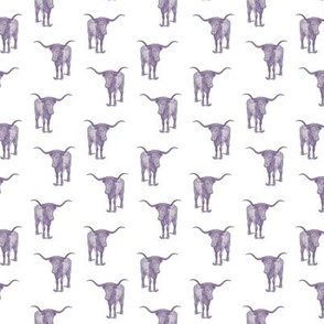Western Texas Longhorn Bull in Mauve Purple with a White Background (Mini Scale)