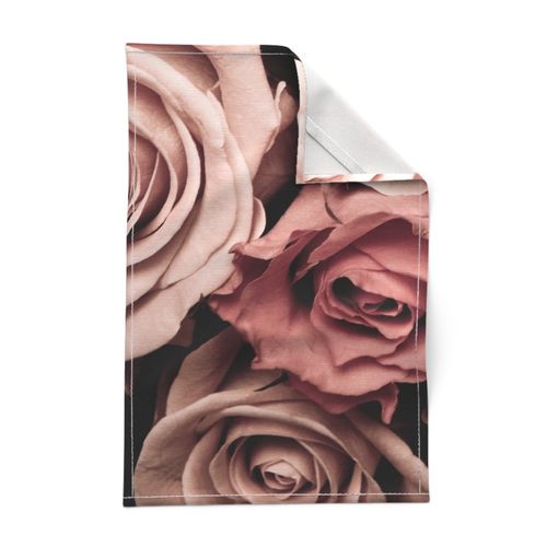 Digital Roses 2 Yards