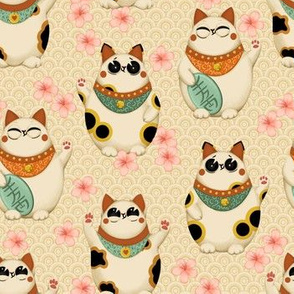 Maneki Neko Lucky Cat fawn