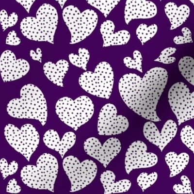 Dottie Hearts // White on Eggplant 