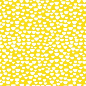 Half Circle - White on Yellow