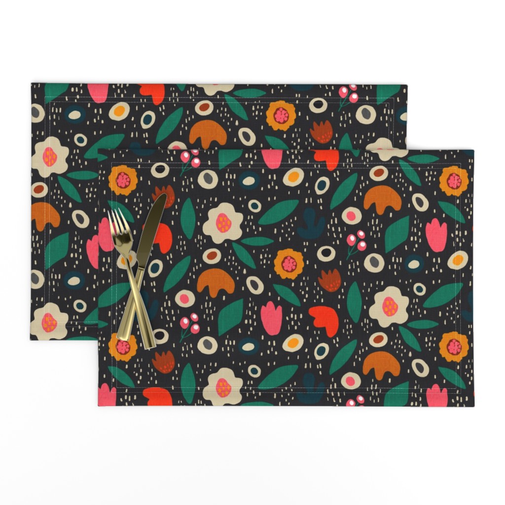 Abstract floral Lora