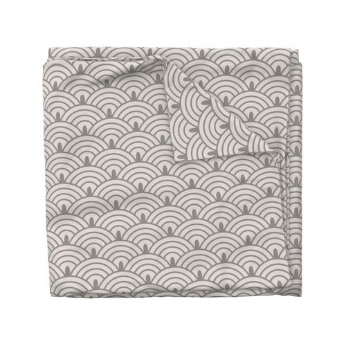 Simple6- circle patterns-grey6