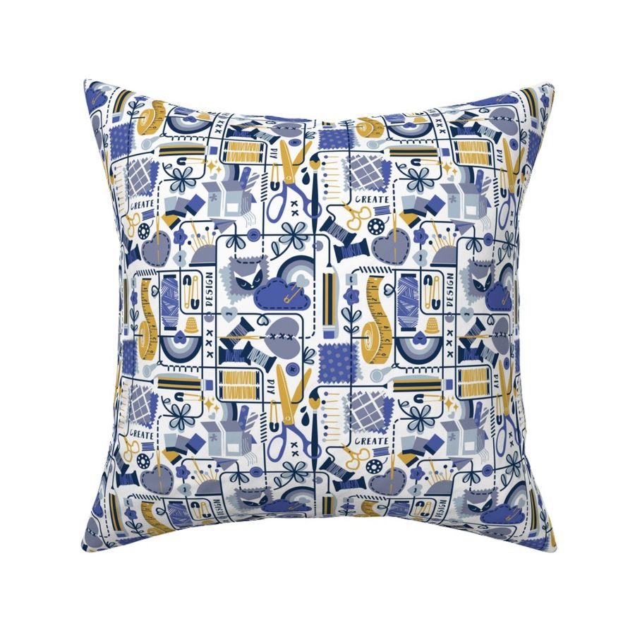 HOME_GOOD_SQUARE_THROW_PILLOW