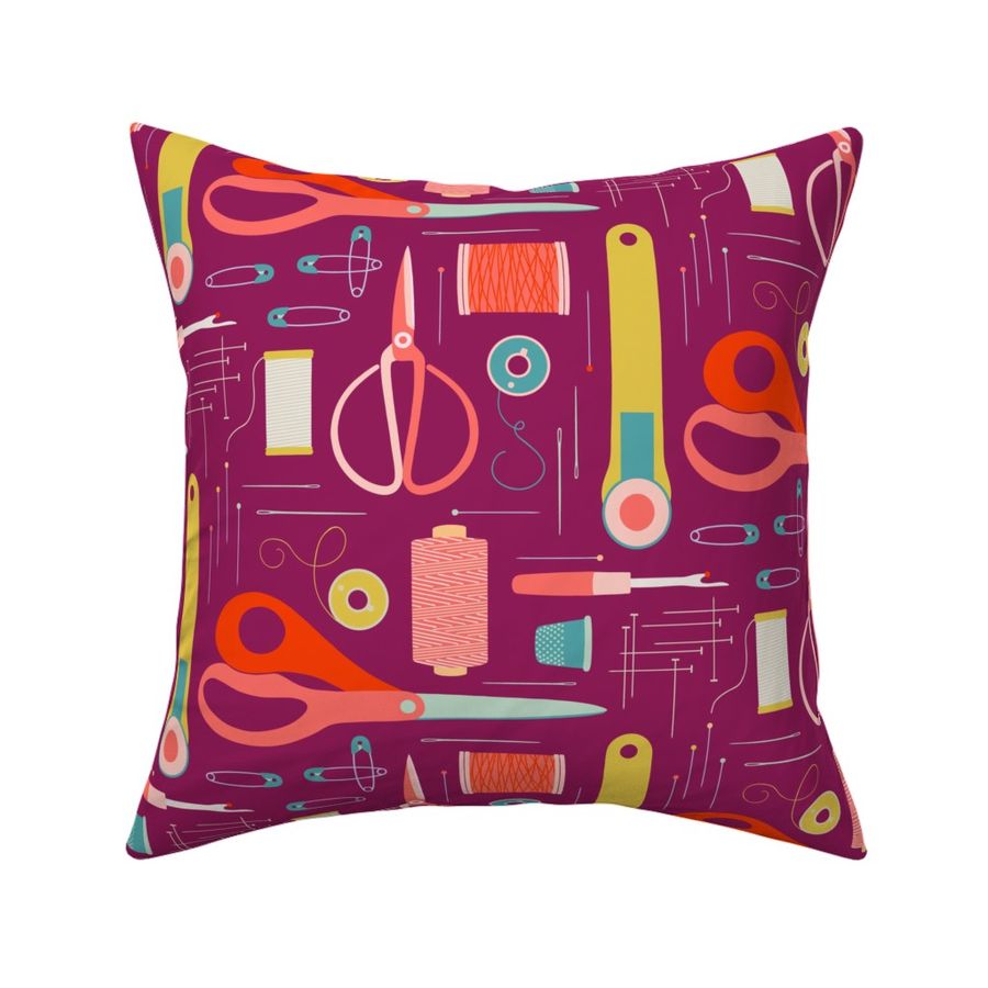 HOME_GOOD_SQUARE_THROW_PILLOW