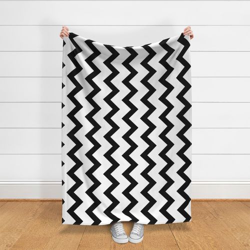 HOME_GOOD_THROW_BLANKET