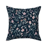 Clover Country Floral (medium), dark