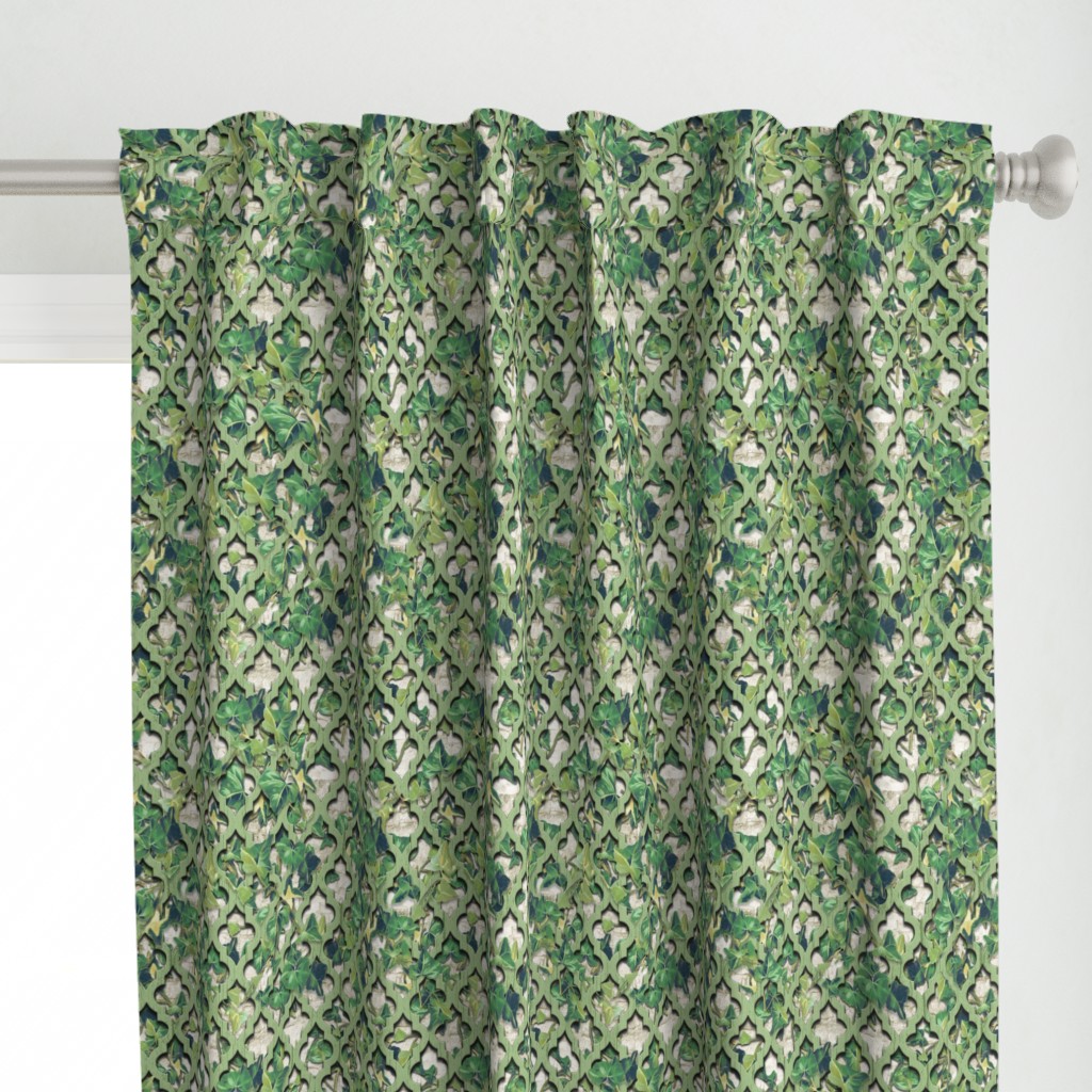 TRELLIS WALL (GREEN)