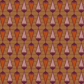 Hip Linked Triangles (Earthy)