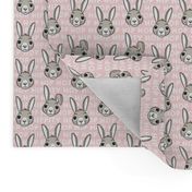 (small scale) Easter Bunny - Hip Hop - pink  - C21