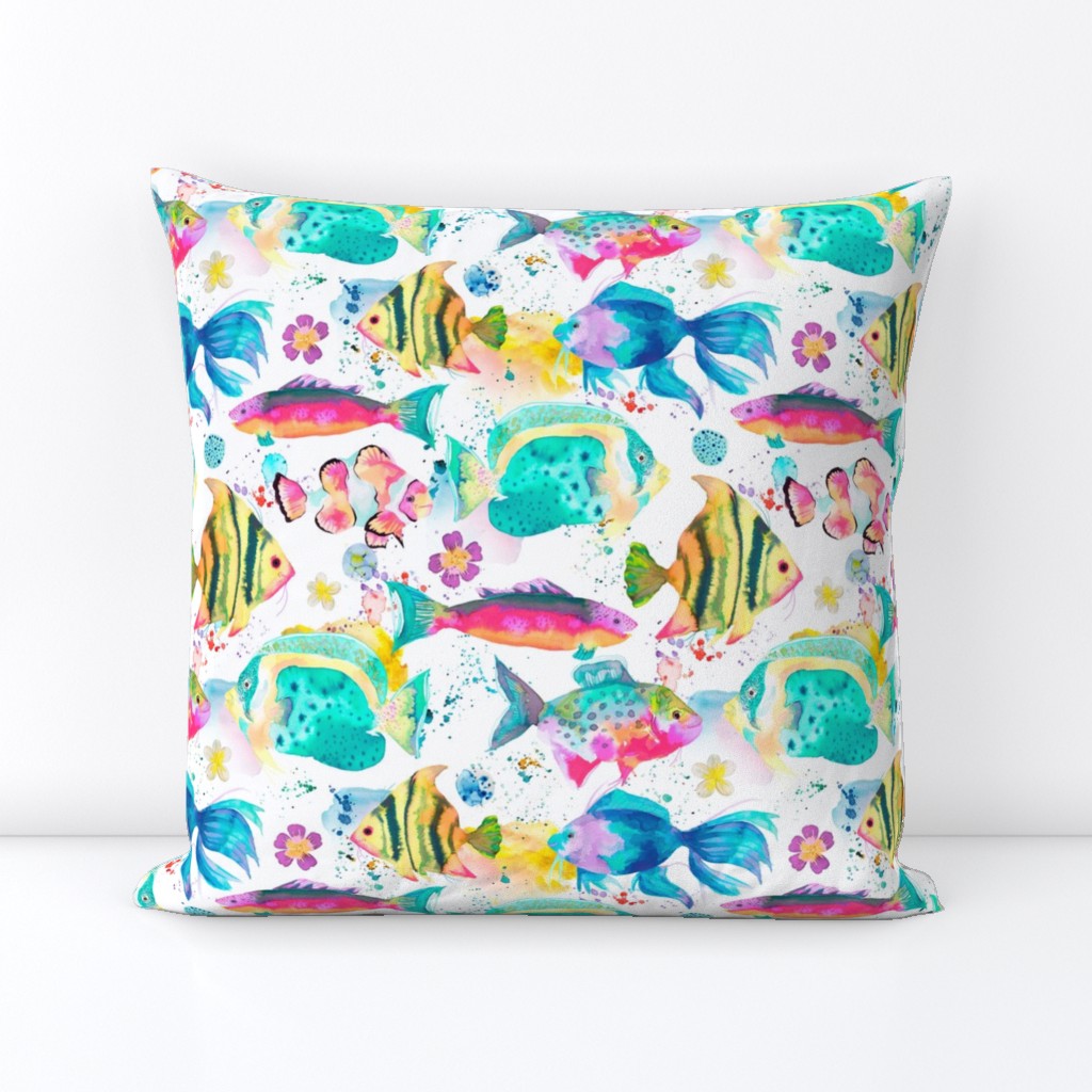 Tropical hawaiian fishes nautical medium