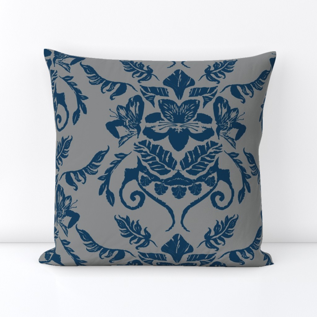 Tiger Lily Damask 