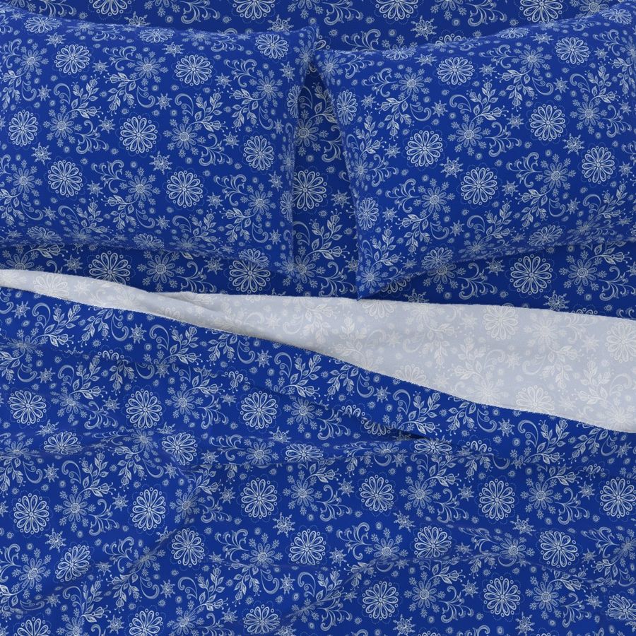 Bandana Floral Damask White on Royal Blue