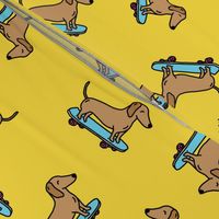 Dachshund (yellow)