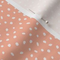 Confetti spots peach – tiny scale