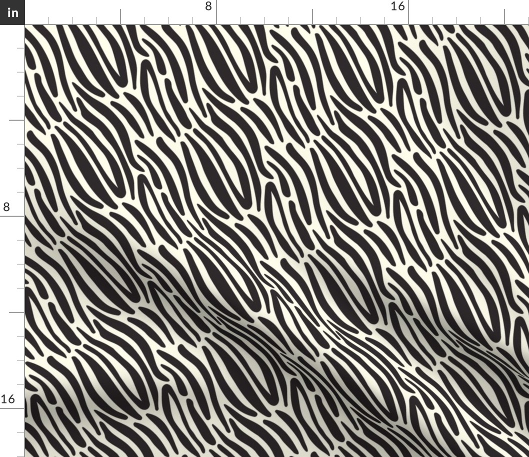 Zebra Print Large in Natural