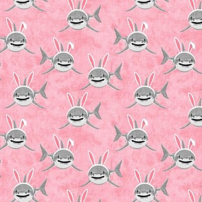 (small scale) Bunny Shark - pink - C21