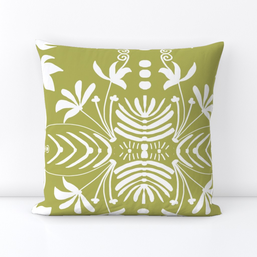 WHITE AND KHAKI GREEN DAMASK 