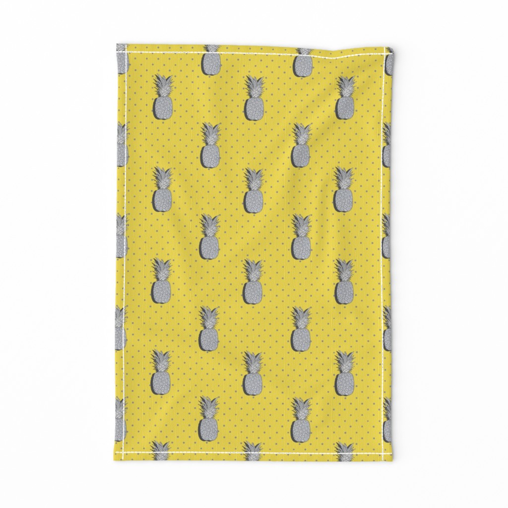 Pineapples Pop-art (illuminating yellow) 10”