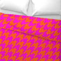 Pink & Orange Houndstooth, Large