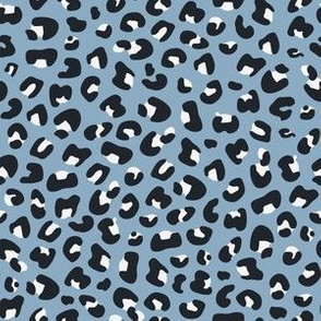 (S Scale) Grey Blue Leopard Seamless