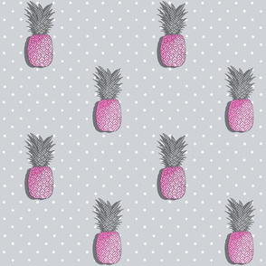 Pink Pineapples Pop-Art (silver) 18”