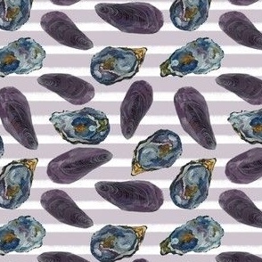 Oysters and mussels on lilac stripe