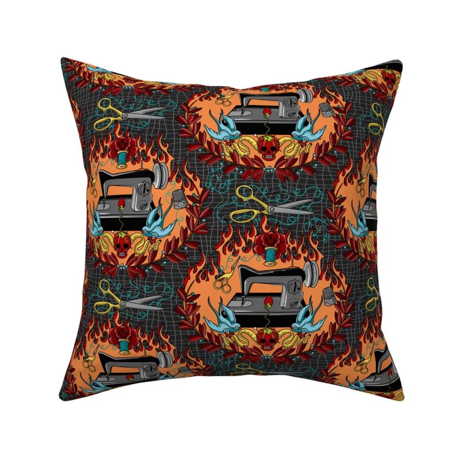 HOME_GOOD_SQUARE_THROW_PILLOW