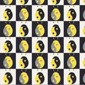 Lady Yin & Yang- yellow/blk/gray- small scale