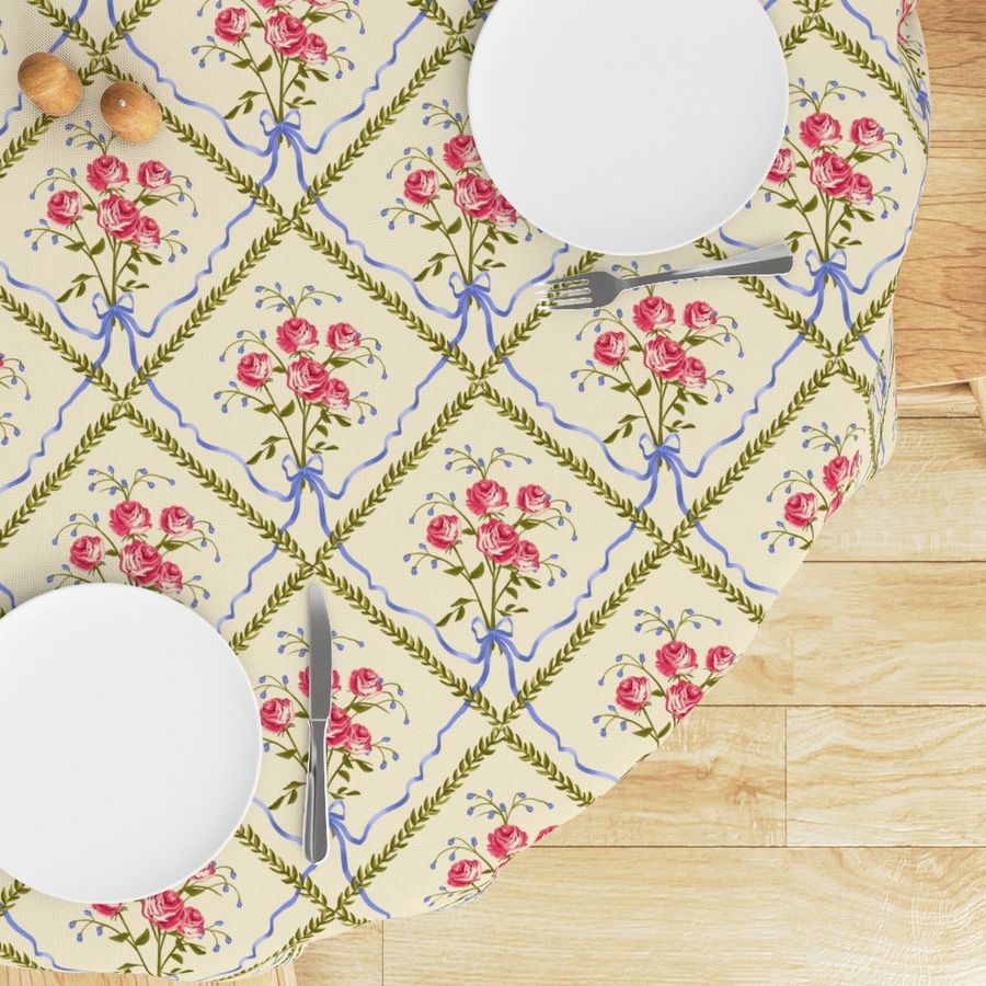 HOME_GOOD_ROUND_TABLE_CLOTH