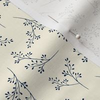 Cotswold sprig - blue _ cream  (4")