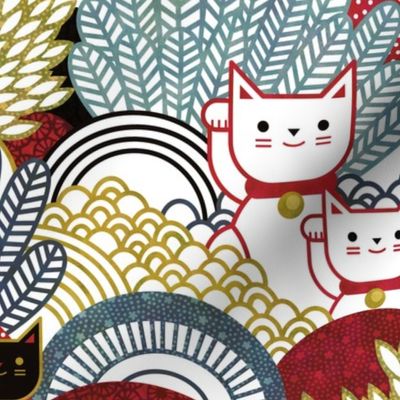 Manekineko  Cat- Japanese Lucky Cats Garden- Maneki Neko Good Luck Talisman- Medium