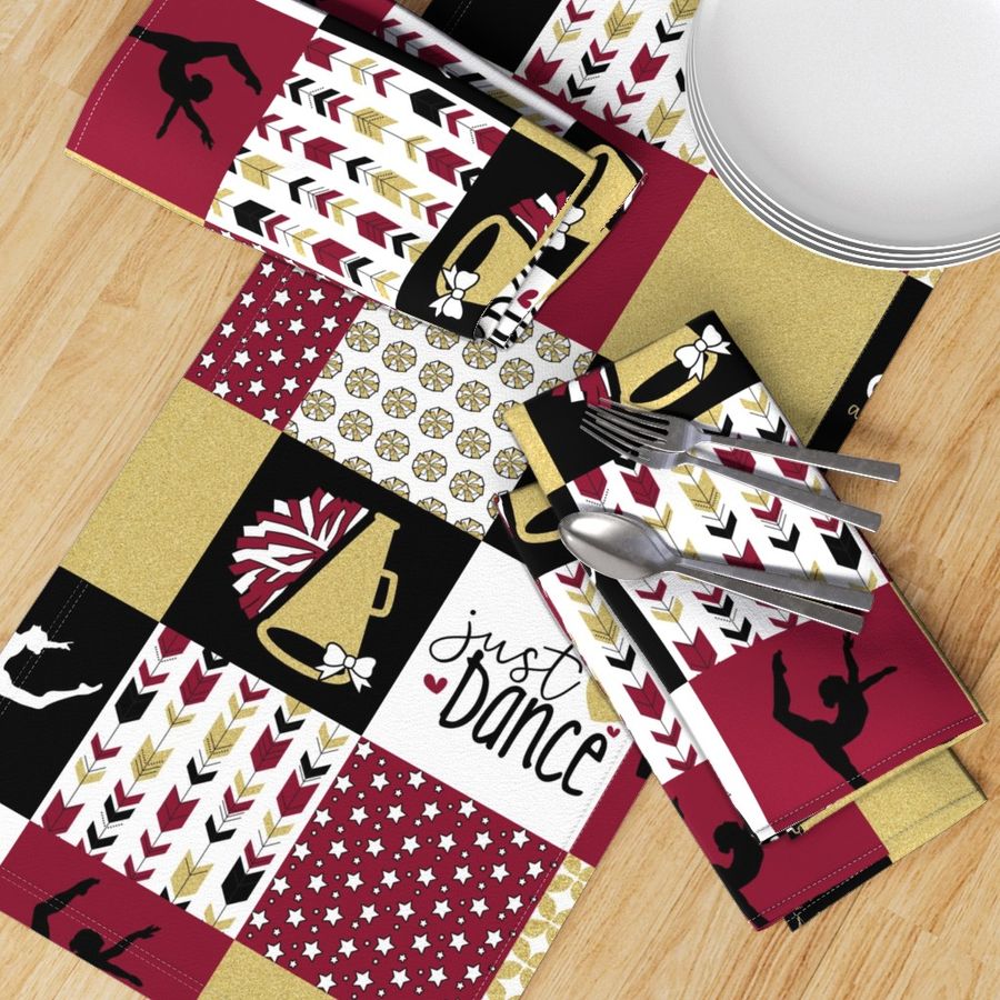 Dance/Cheer//Crimson&Gold - Wholecloth Cheater Quilt