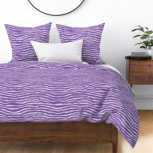 zebra stripe lavender 805eaa