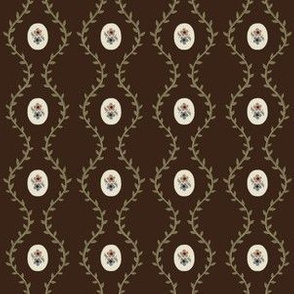 Antique Trellis - Brown