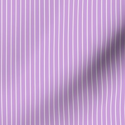 Small Wisteria Pin Stripe Pattern Vertical in White