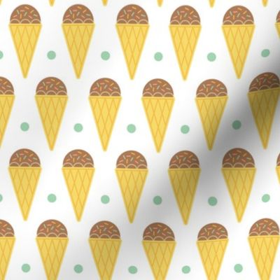 Ice Cream Cones (Crema)