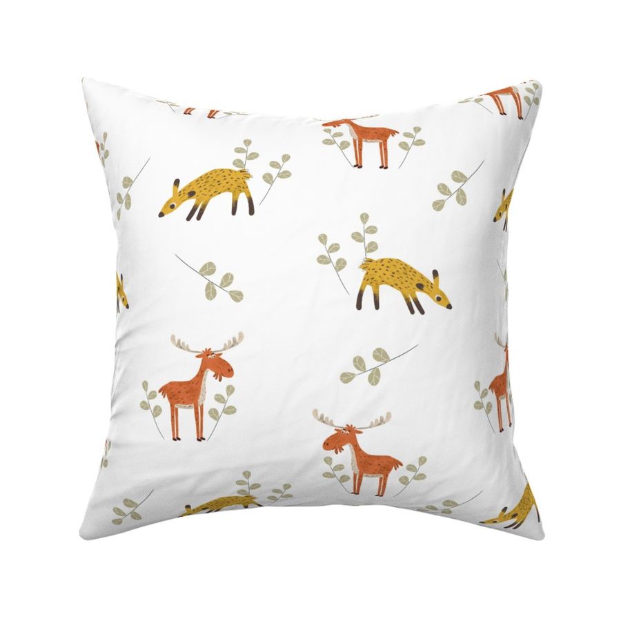 HOME_GOOD_SQUARE_THROW_PILLOW