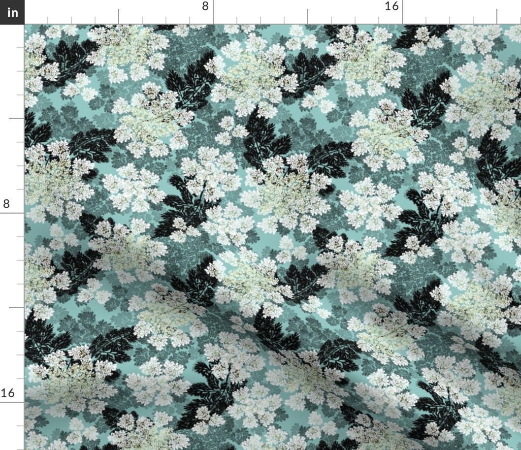 Queen Annes Lace | Small | Hint of Mint + Black