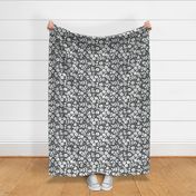 Large Scale - Isabella floral - grey