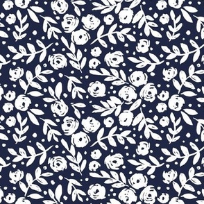Small Scale - Isabella floral - navy