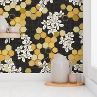 Honeycomb & Flowers - Large - Black