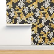 Honeycomb & Flowers - Large - Black