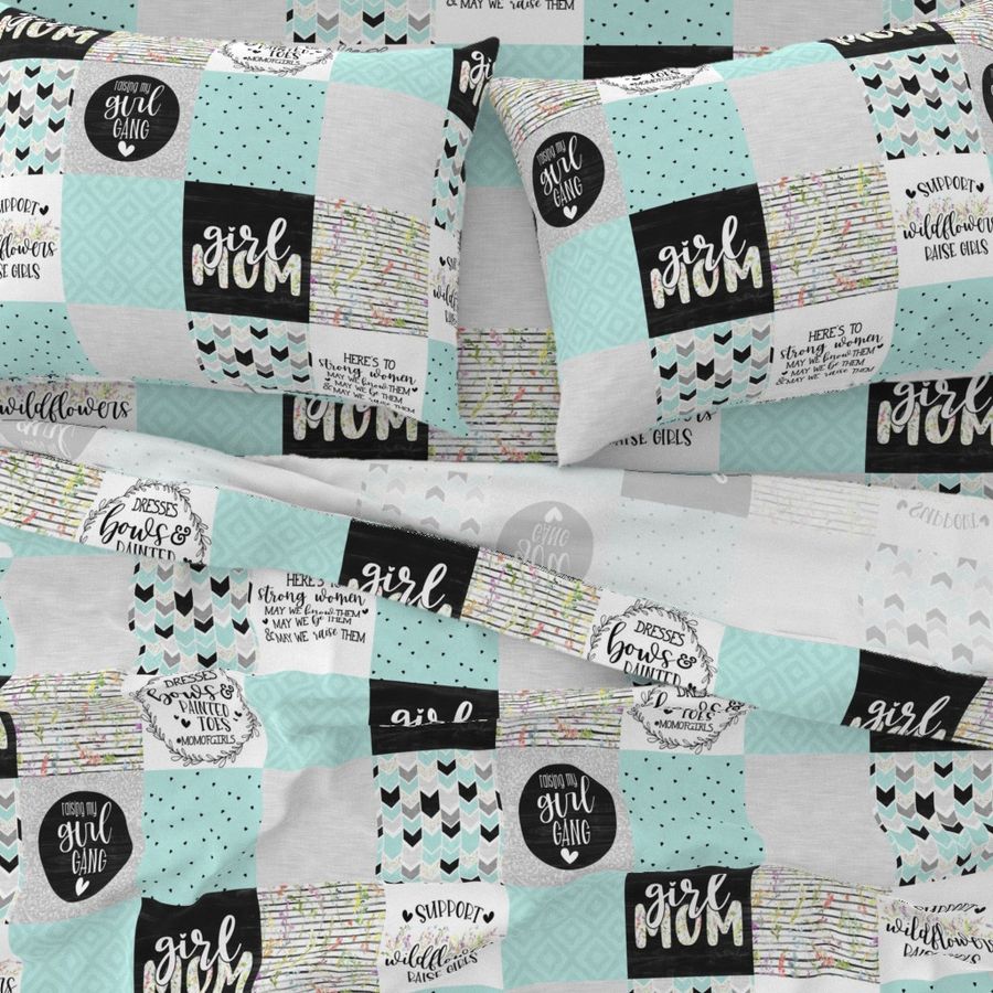 Girl Mom//Mint - Wholecloth Cheater Quilt 