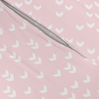 arrow - petal pink AR51
