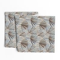 regular scale Palm leaves on sand / greige blue