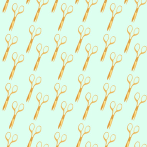 Scissor - golden - medium