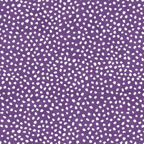 Guinea Peep Polkadots Purple Texture